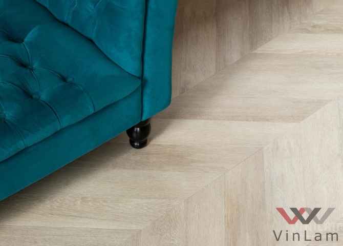 Фото №2 - Виниловая плитка VINILAM PARQUET CHEVRON RI4445118CL4 Шеврон Сезар