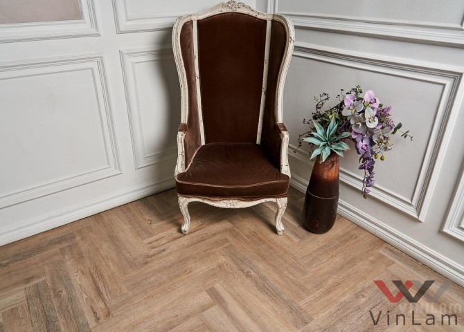 Фото №3 - Виниловая плитка VINILAM PARQUET Herringbone IS11133 Паркет Северный