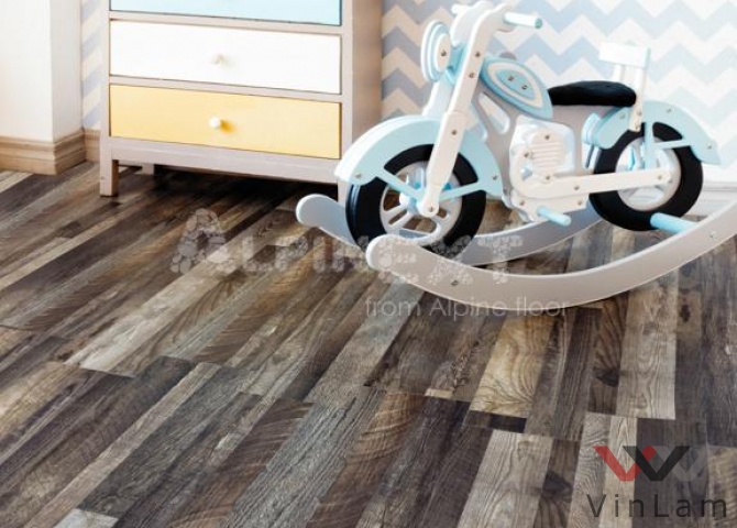 Фото №1 - Виниловая плитка Alpine Floor Ultra LVT ЕСО 5-11 Орех Состаренный