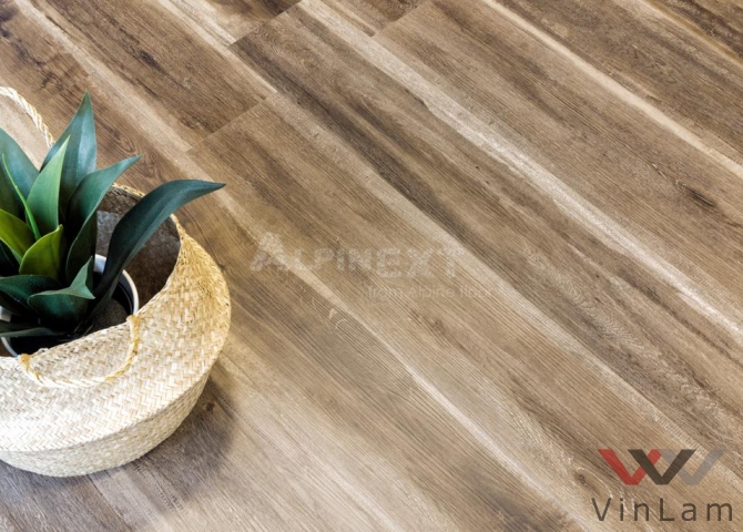 Фото №1 - Виниловая плитка Alpine Floor Ultra LVT ЕСО 5-12 Орех Светлый