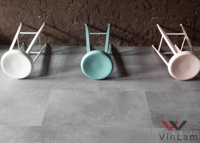 Фото №1 - Виниловая плитка CERAMO VINILAM STONE GLUE 61609 Цемент