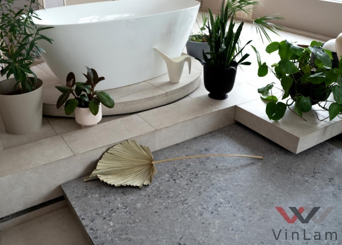 Фото №1 - Виниловая плитка VINILAM CERAMO VINILAM STONE 71613 Терраццо