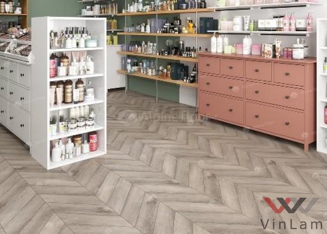 Фото №1 - Виниловая плитка ALPINE FLOOR CHEVRON LVT ДУБ ИСИДА ECO 20-8