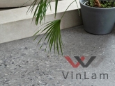 Фото №1 - Виниловая плитка CERAMO VINILAM STONE GLUE 71613 Терраццо