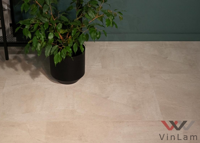 Фото №1 - Виниловая плитка CERAMO VINILAM STONE GLUE 71615 Бетон Белый