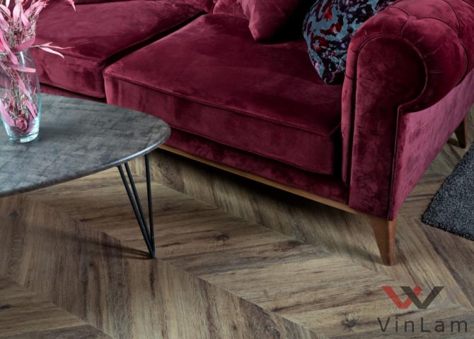 Фото №1 - Виниловая плитка VINILAM PARQUET CHEVRON I107516 Шеврон Лувр