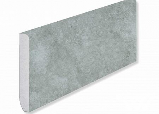 Фото №1 - Плинтус Fargo YC48008-10 Королевский Оникс 2200*80*11мм