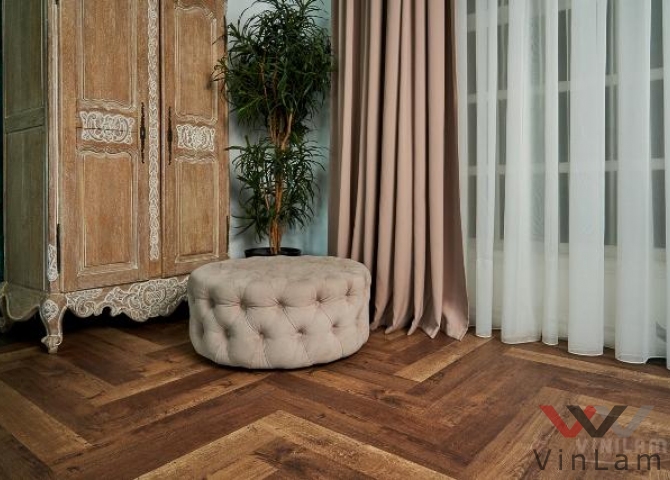 Фото №1 - Виниловая плитка VINILAM PARQUET Herringbone GD11177 Паркет Версальский Glue