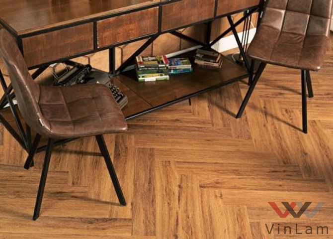 Фото №2 - Виниловая плитка VINILAM PARQUET Herringbone GD11210 Паркет Де Вилль Glue