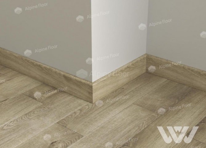 Фото №1 - Плинтус Alpine Floor Parquet Light Дуб Натуральный Отбеленный SK 13-5
