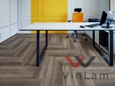 Фото №1 - Виниловый ламинат FloorFactor HERRINGBONE Brushed Smoke Oak HB 17